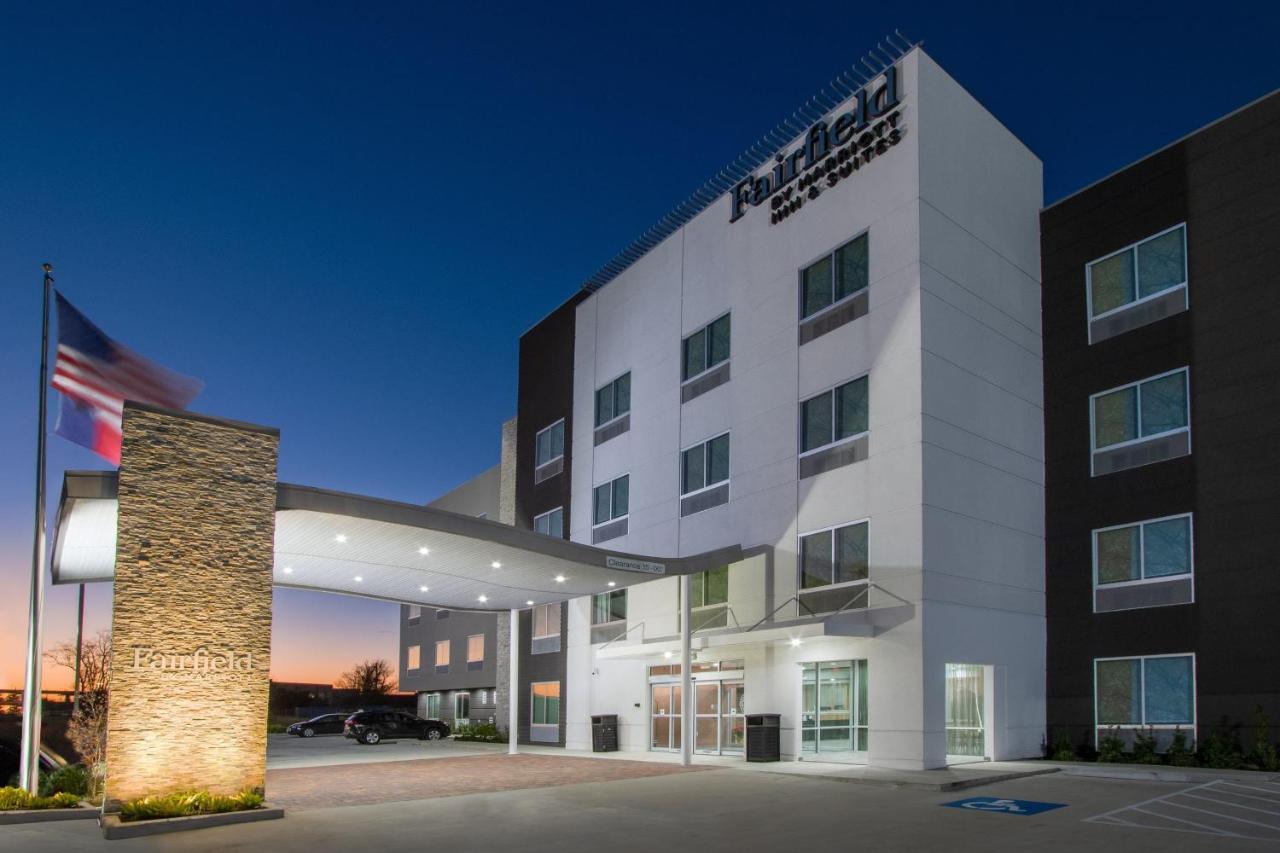 Fairfield Inn & Suites Houston Katy Bagian luar foto